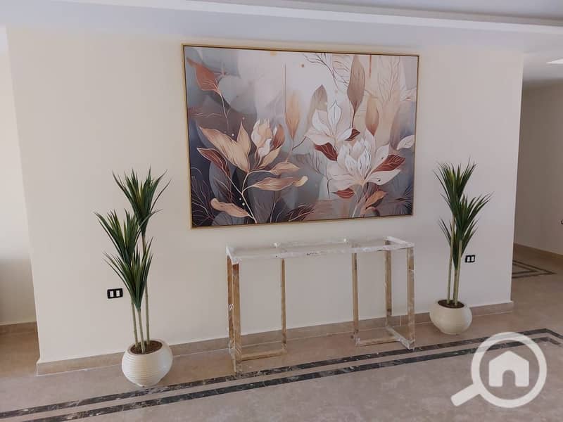 18 WhatsApp Image 2024-12-17 at 22.23. 35_f3114575. jpg