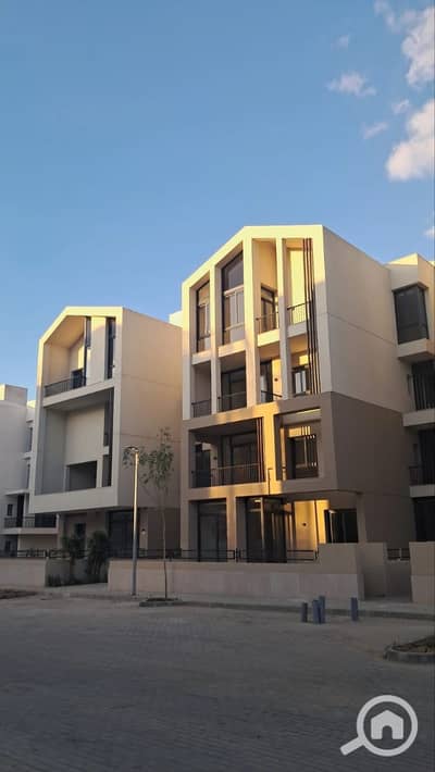 دوبلكس 3 غرف نوم للبيع في الشيخ زايد، الجيزة - photo_21_2026-01-24_21-10-29. jpg