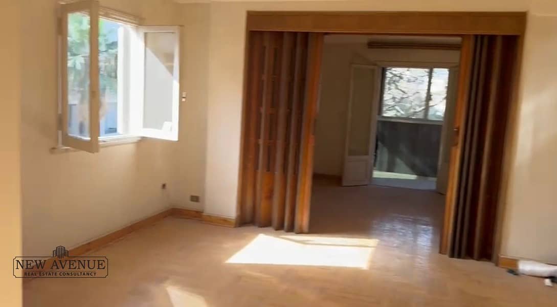 7 933869aa-ef2b-4934-9d58-7f46ea720962. jpg