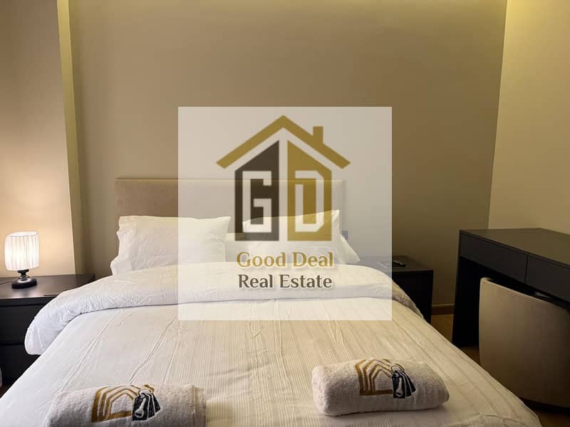 12 89c56acb-29b2-46f7-80c0-f7d4ba09b9c8. jpg