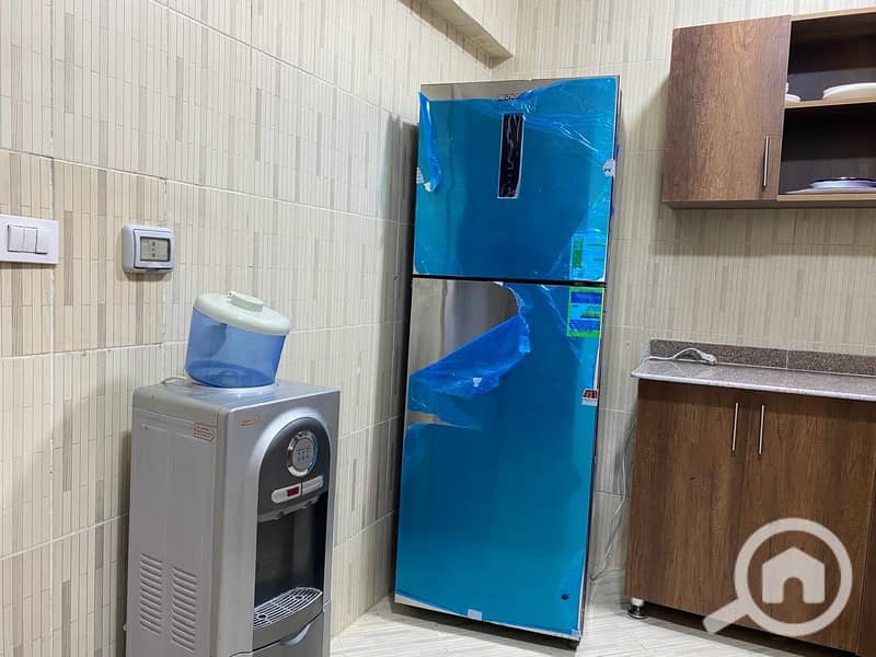 11 210de91a-6537-4be2-a23d-9dd1a1db43b6. jpeg