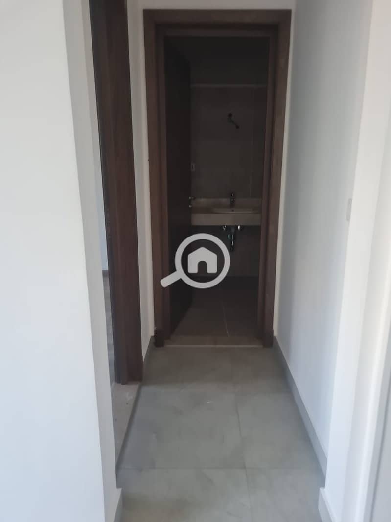 5 WhatsApp Image 2026-01-24 at 5.04. 17 PM. jpeg