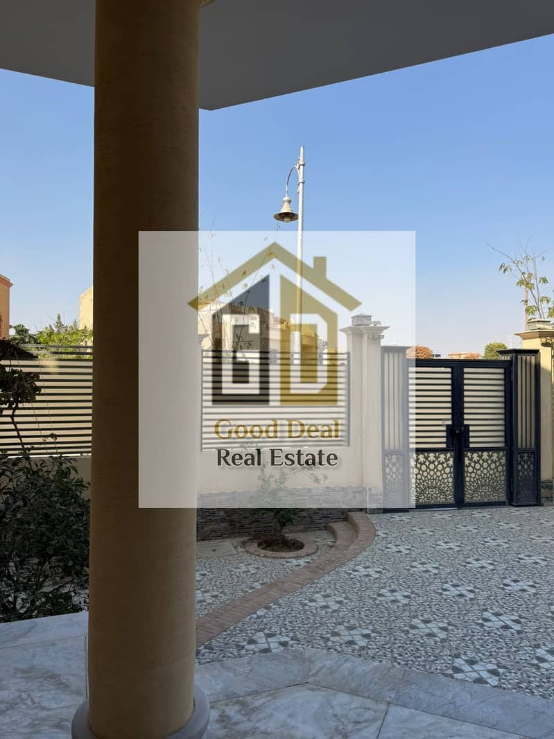 6 7b79e929-4d03-4735-8c3d-7d3d3c7cda2d. jpg