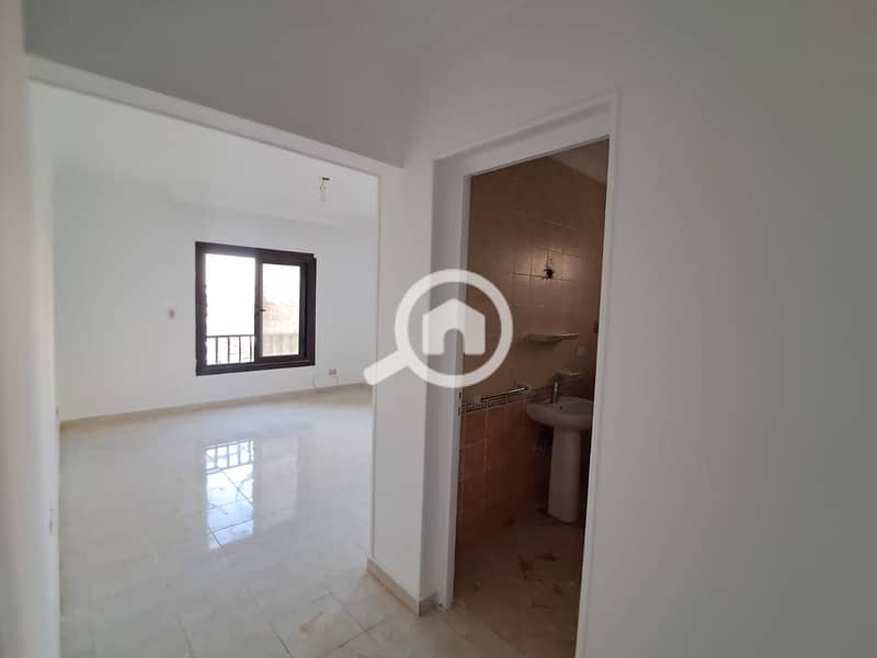 4 f50dbac0-6322-4d06-8f4f-a09004e15cea. jpeg