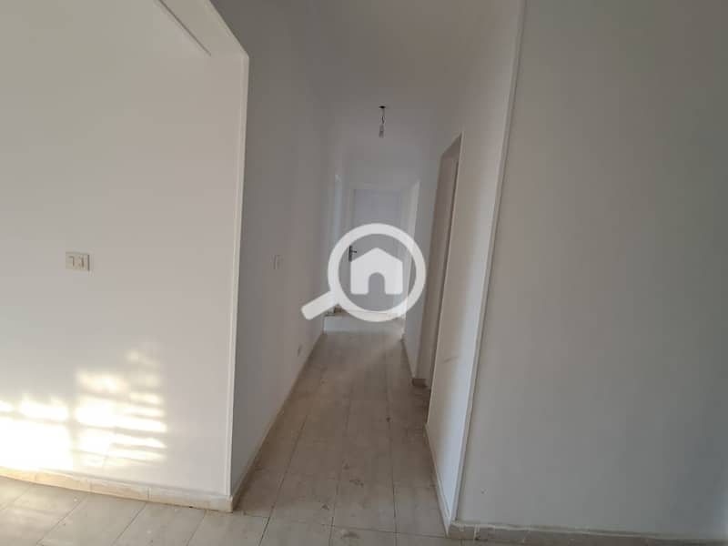 9 dd3da16a-ea33-43f1-bcbf-574a6fe715f4. jpeg