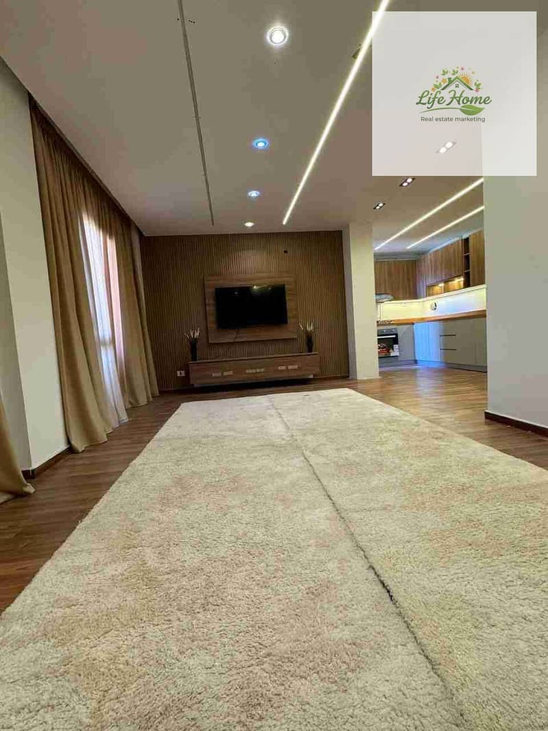 1000528700. jpg 1000528700. jpg