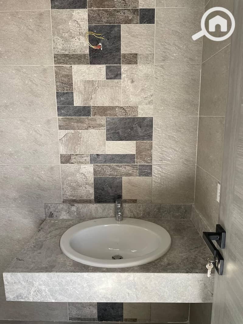 24 WhatsApp Image 2025-12-29 at 4.49. 44 PM (3). jpeg