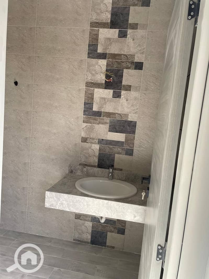 26 WhatsApp Image 2025-12-29 at 4.49. 44 PM (1). jpeg