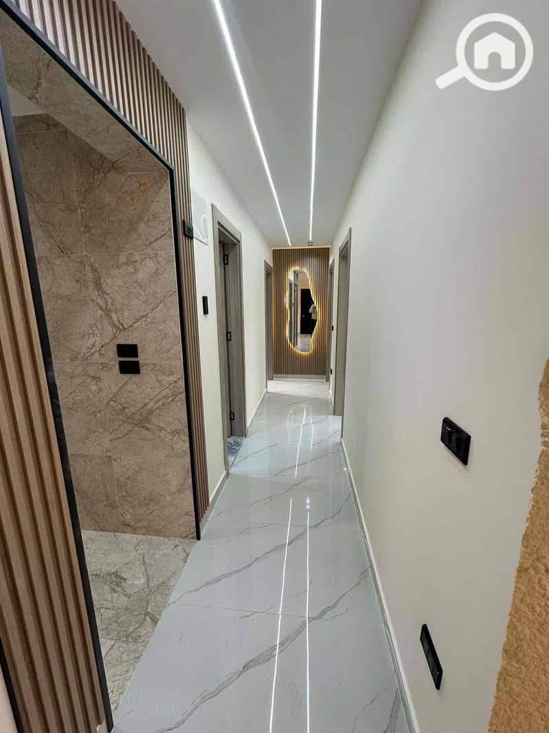 2 76ebb98e-faeb-48a7-9d37-d0ae2e17763b. jpg