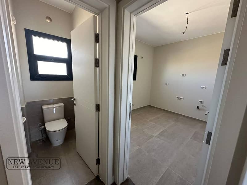 13 72590397-c630-4859-89be-57ceb7588518. jpg