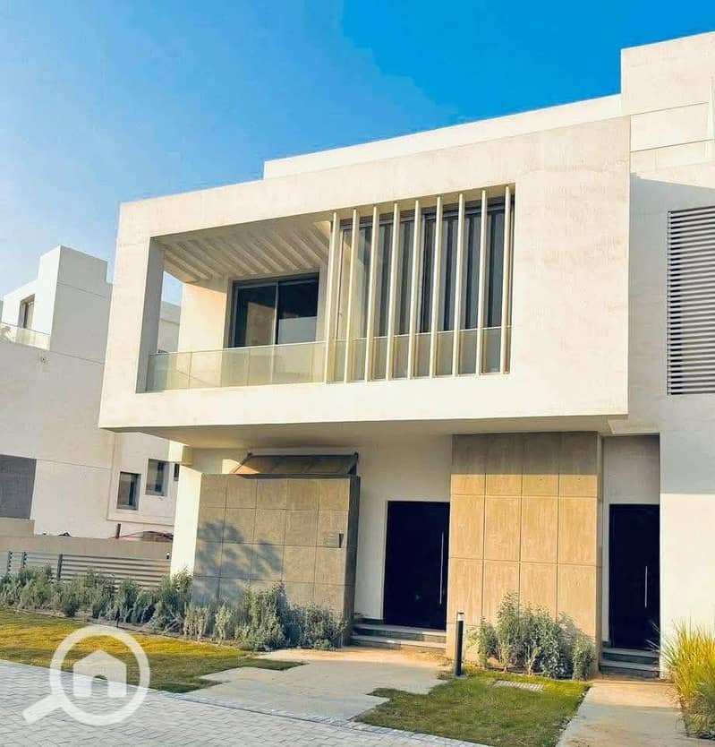 2 FB_IMG_1761129410059. jpg