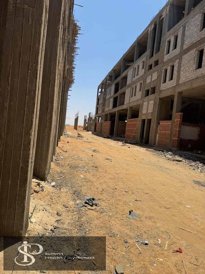 4 01db250c-0d62-4f75-981d-3d6899cd21c5. jpg