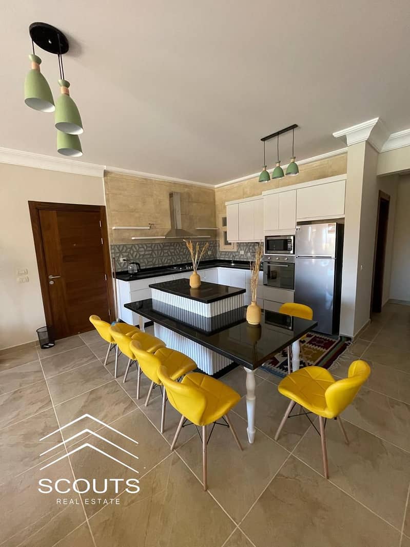 6 596036d8-e8ee-48b1-a428-0c4221b4817d. jpg