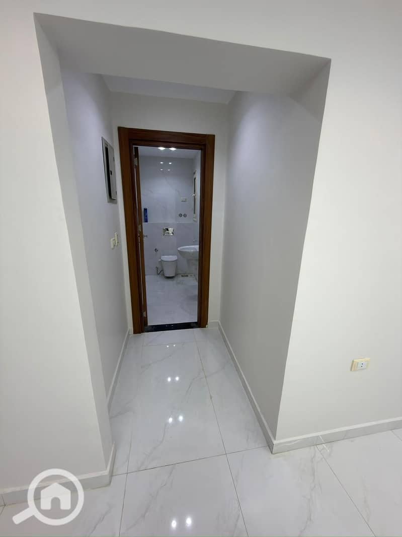 9 WhatsApp Image 2026-01-24 at 10.57. 14 PM (1). jpeg