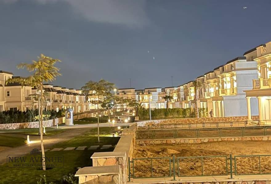 4 ecff92b4-8639-48c0-b1db-750f328284b7. jpg