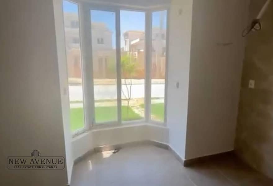 10 9584a169-b769-4999-9c62-805e5cc258f4. jpg