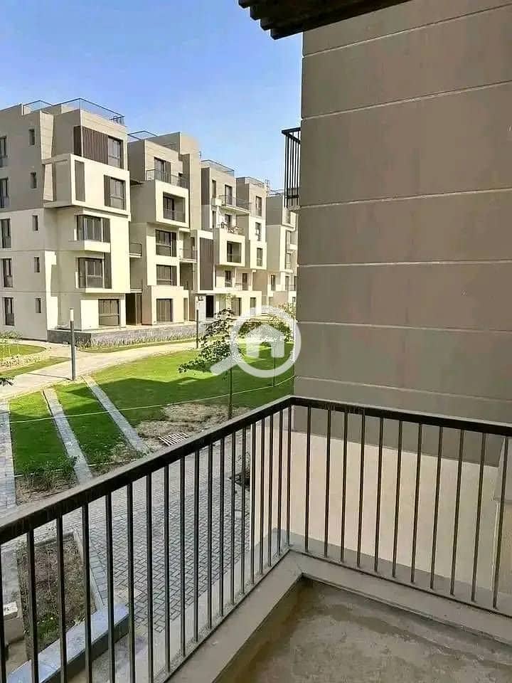 8 575157288_1803108647001953_5300074748231737921_n. jpg