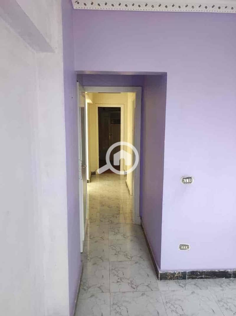 7 2eafcb17-52b0-4af2-ab46-3c226602f1f3. jpg