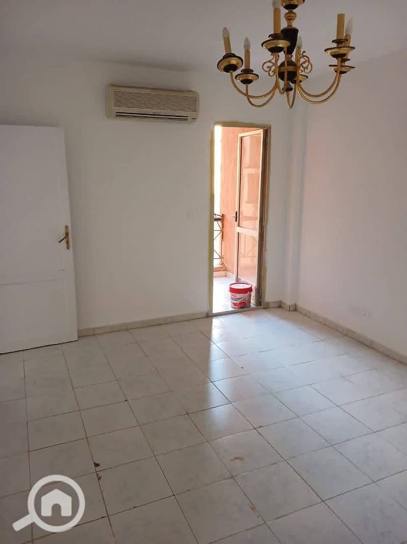 5 21b83270-f0b1-4444-a0d5-9260a237f1aa. jpg