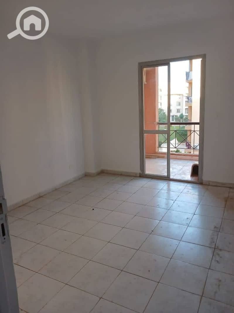 9 e2ba23e4-0884-437d-9cf2-ba3edd8fd8e9. jpg