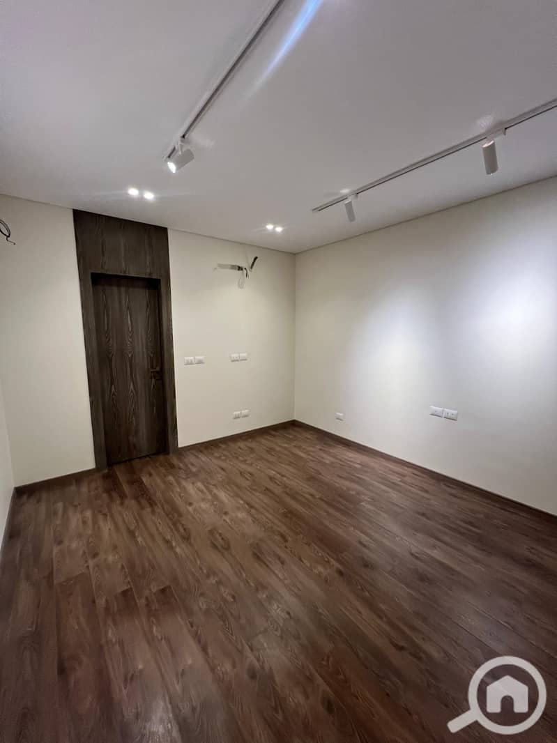 11 WhatsApp Image 2026-01-24 at 11.37. 18 AM (5). jpeg