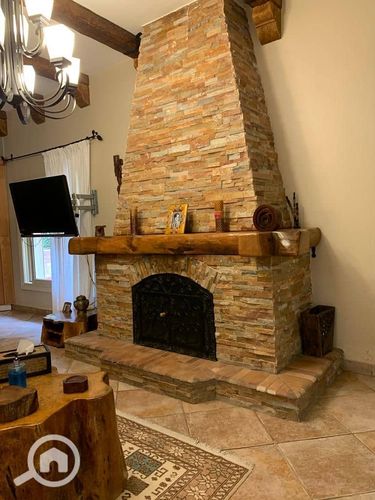 10 d993ee58-e95f-429f-b71a-eadae8ee302d. jpg