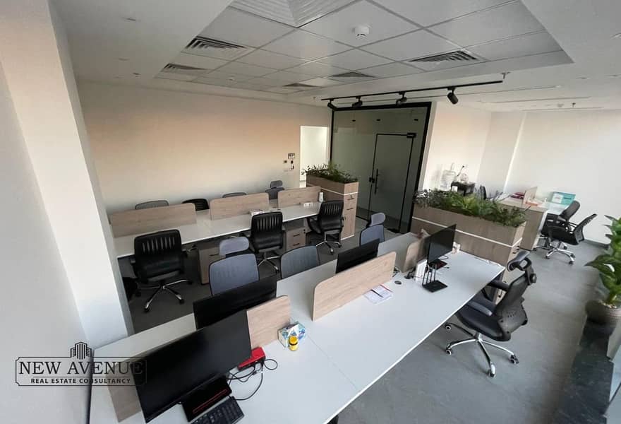 4 a82554df-b390-4df5-a813-2c9411aaddd0. jpg