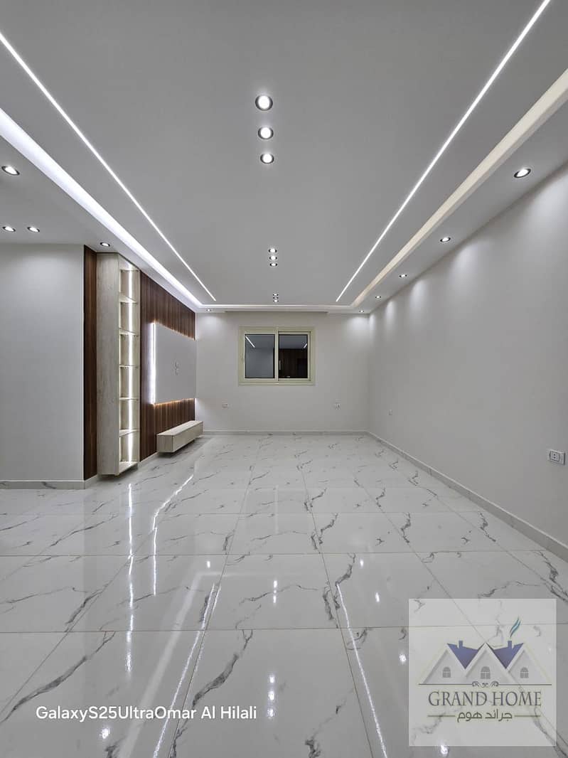 6 c89f7b9e-ff79-49b7-9eb1-e1399df16ca6. jpg