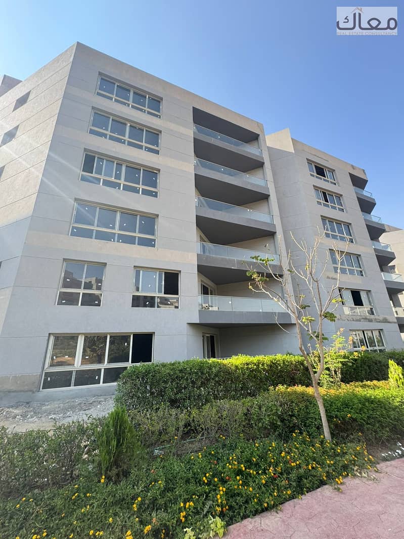 7 fe91793e-38a9-44ac-b5d4-95fdf22d6f28. jpg