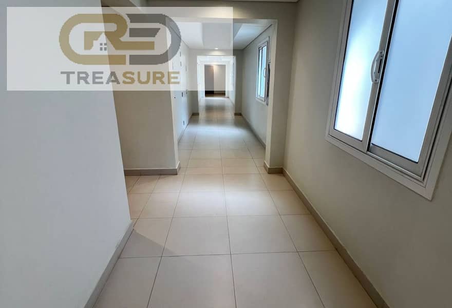 4 c511944c-ed33-4b4f-a692-1980c5bdbf83. jpg