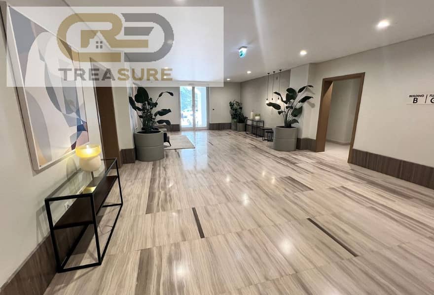 10 bf953ae9-d456-4d01-a53f-2d79b05c9492. jpg