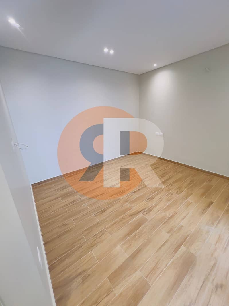 3 WhatsApp Image 2025-12-25 at 1.26. 44 PM (1). jpeg