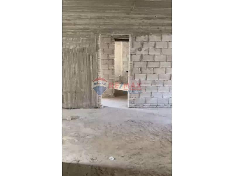 6 d4265e6c-a104-4a1a-b4e6-15ad1ccd8a6b. jfif. jpg