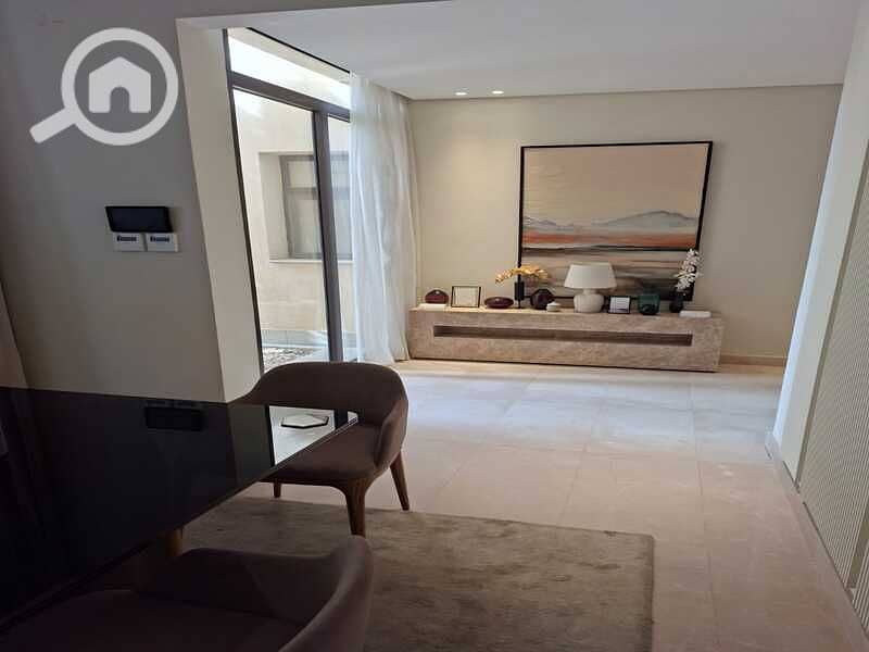 5 65a72a07-da36-4777-9b5f-88f8cf7ab418. jpg