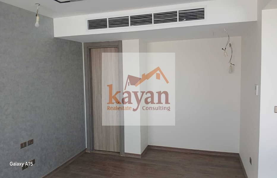 2 0aa3e1c9-ecf0-45d4-82bc-0ae3aae793b6. jpg