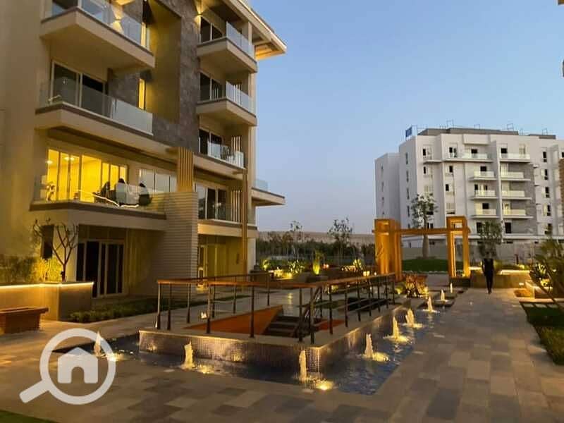 7 d3ce0c93-3da3-49b5-bcec-cce08a95f750. jpg