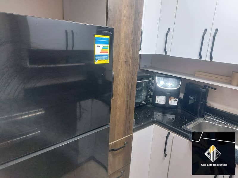 15 bd40e8b3-02d3-47c0-8890-5a77fb871f0a. jpeg