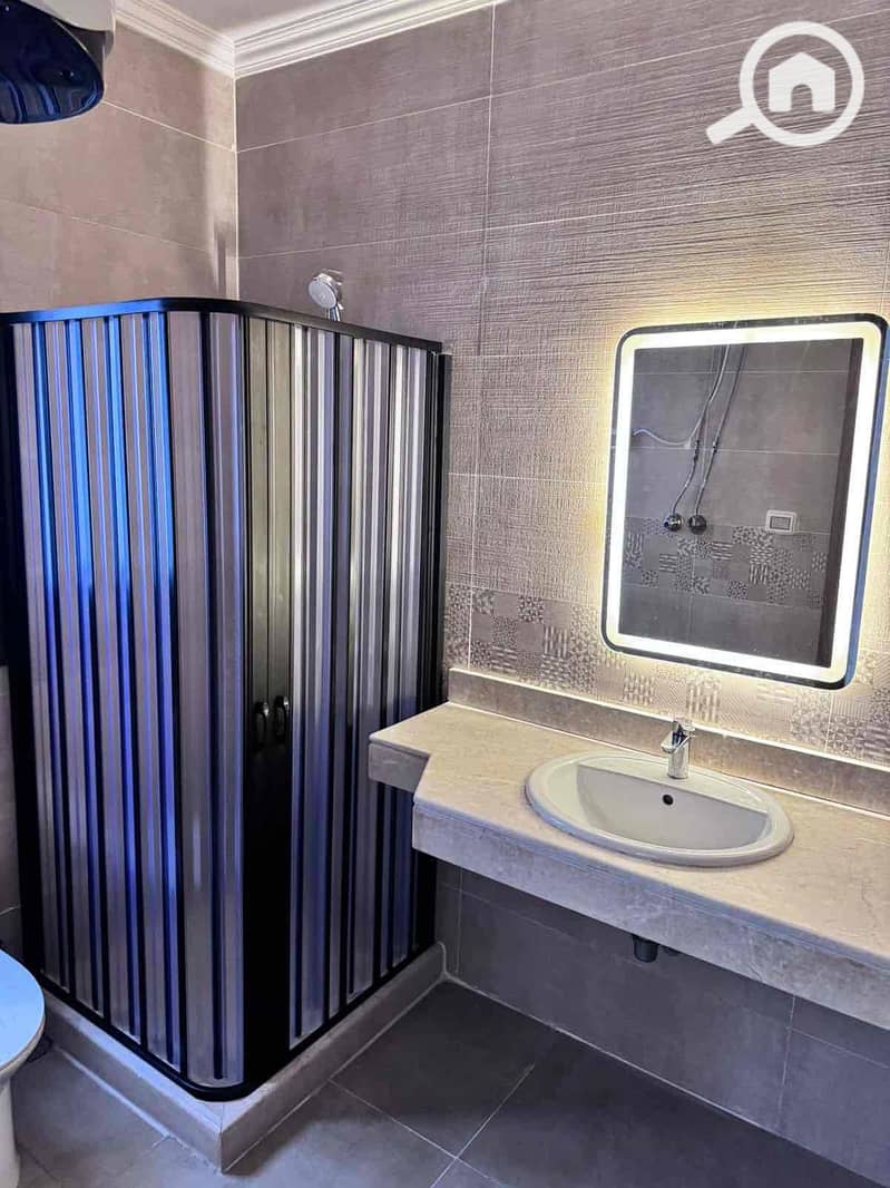 6 dd84217d-0b02-48ec-a895-84eebde018a6. jpg