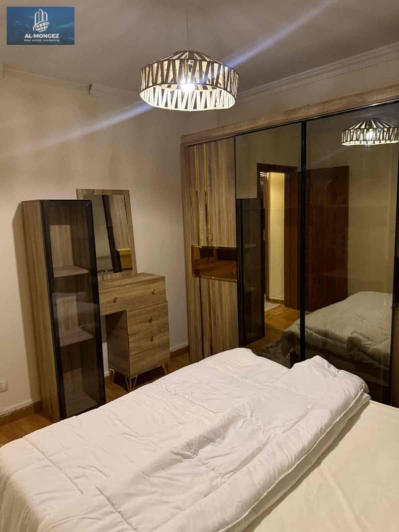 10 7b4b8fc7-9549-4cc2-bb9d-9fd77cd69899. jpg