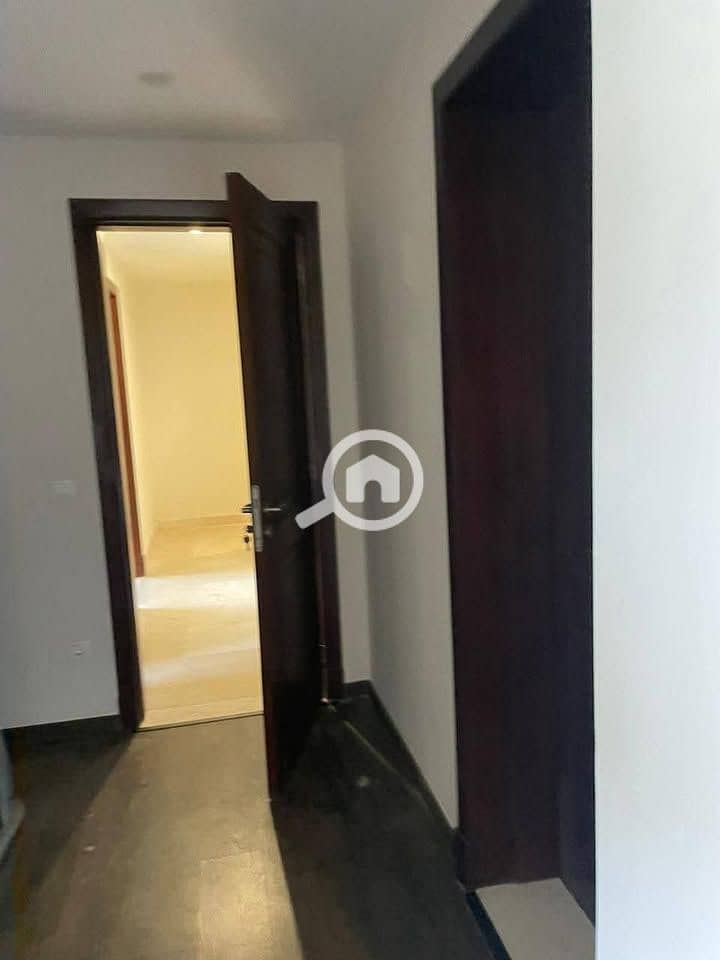 4 WhatsApp Image 2025-10-27 at 4.47. 14 PM (4). jpeg