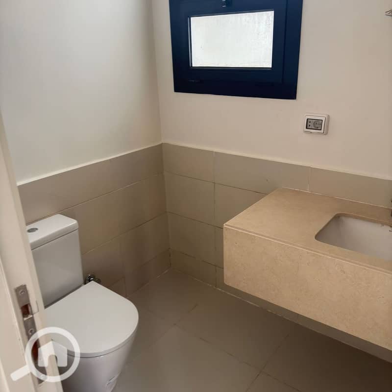 4 481714640_122115090620722165_6067009971054832806_n. jpg