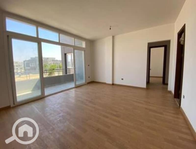 4 47b64abc-996d-4085-bc1f-ff332cd58336. jpg