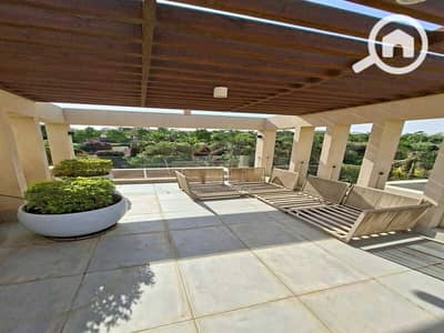 4 Bedroom Penthouse for Sale in 6th of October, Giza - 573bcb65-02e5-4df8-a5f2-95889e177405. jpg