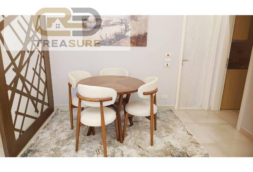 2 bbeed216-7ce9-4788-bf27-7b91f8fc984f. jpg