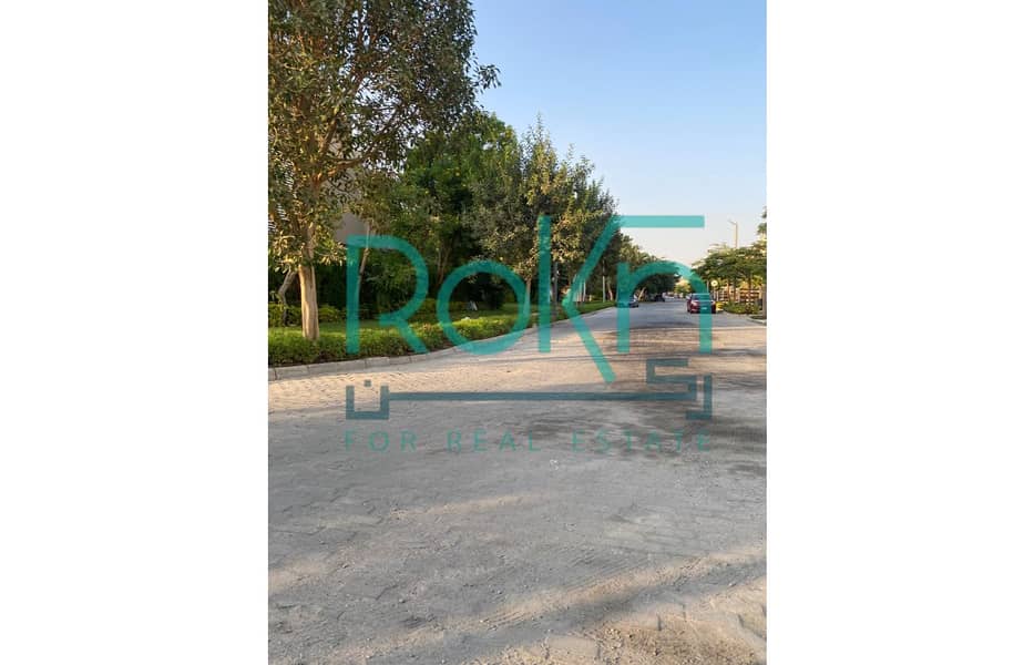 6 Copy of WhatsApp Image 2025-10-22 at 2.08. 20 PM. jpg