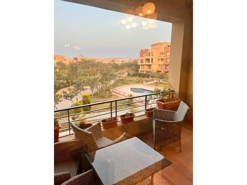 4 c435bd15-26b9-449d-8b43-28d650640a60. jpg