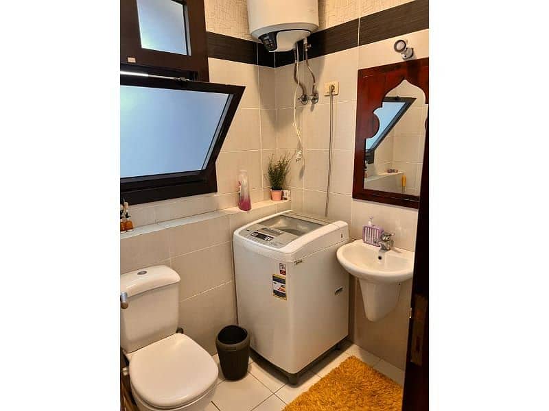 9 7d731f2c-9a1c-4fbf-852d-96f0e2d20dee. jpg