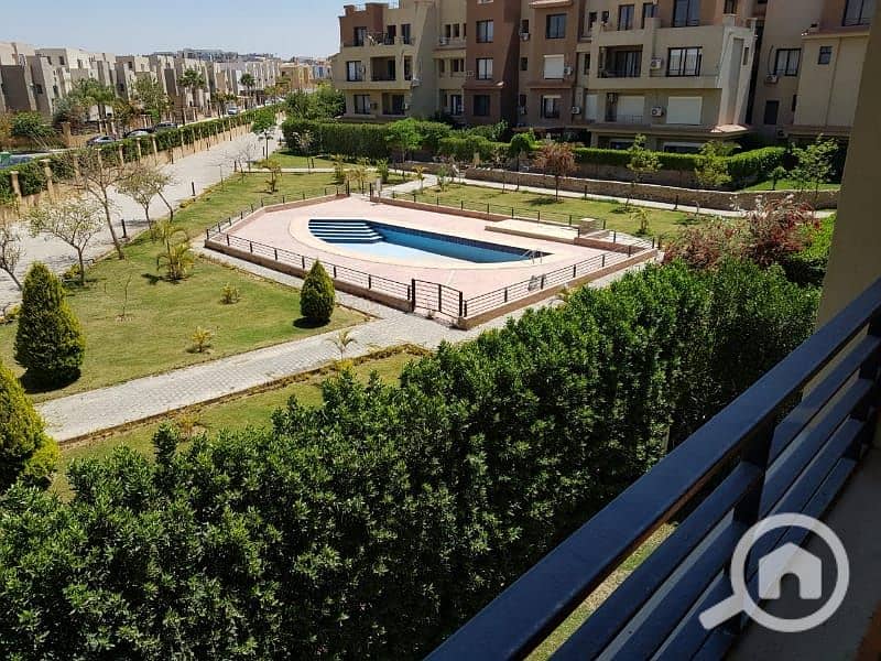 10 0a4e8f9e-f3ba-447c-9bc8-5d1b958cc7bf. jpg