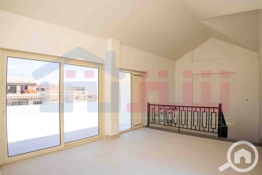 5 WhatsApp Image 2025-08-06 at 8.31. 59 PM (2). jpg