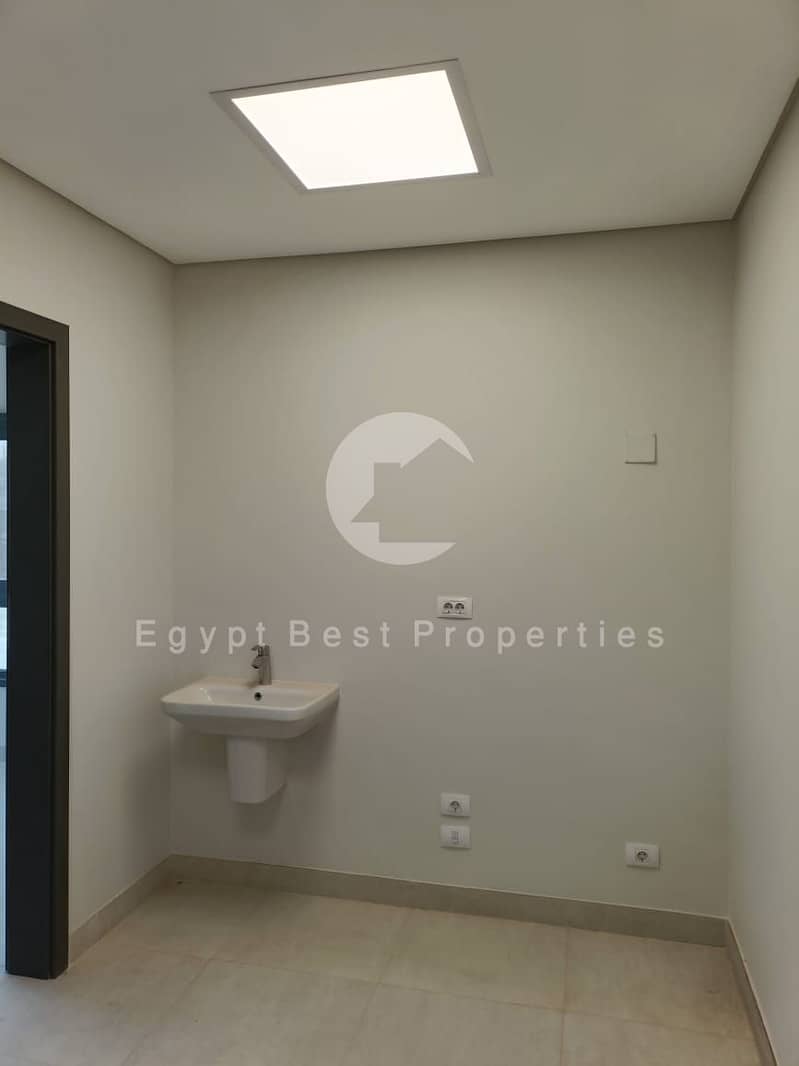 11 WhatsApp Image 2025-12-25 at 6.50. 30 PM (2). jpeg